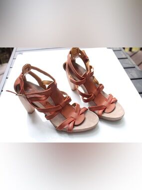 Coclico sandals